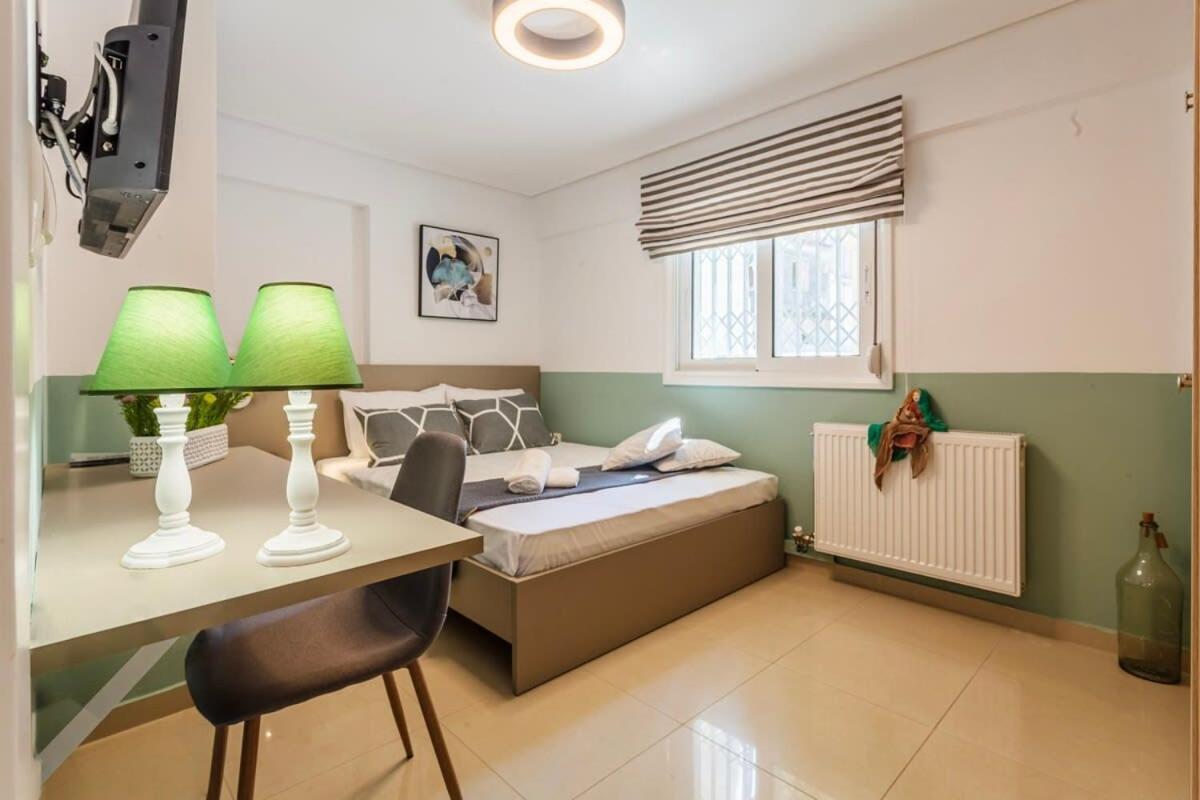 Kalamata Lime Studio - Cozy Gem With Private Parking Exteriör bild