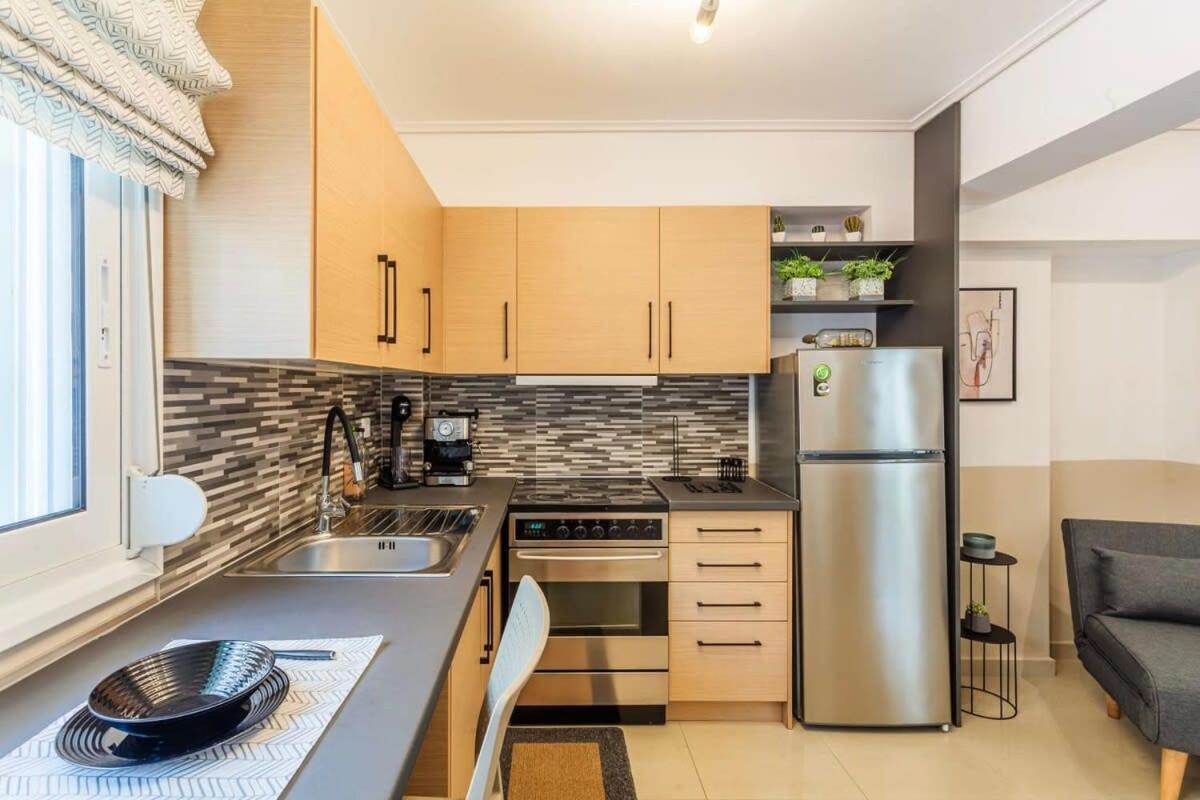 Kalamata Lime Studio - Cozy Gem With Private Parking Exteriör bild