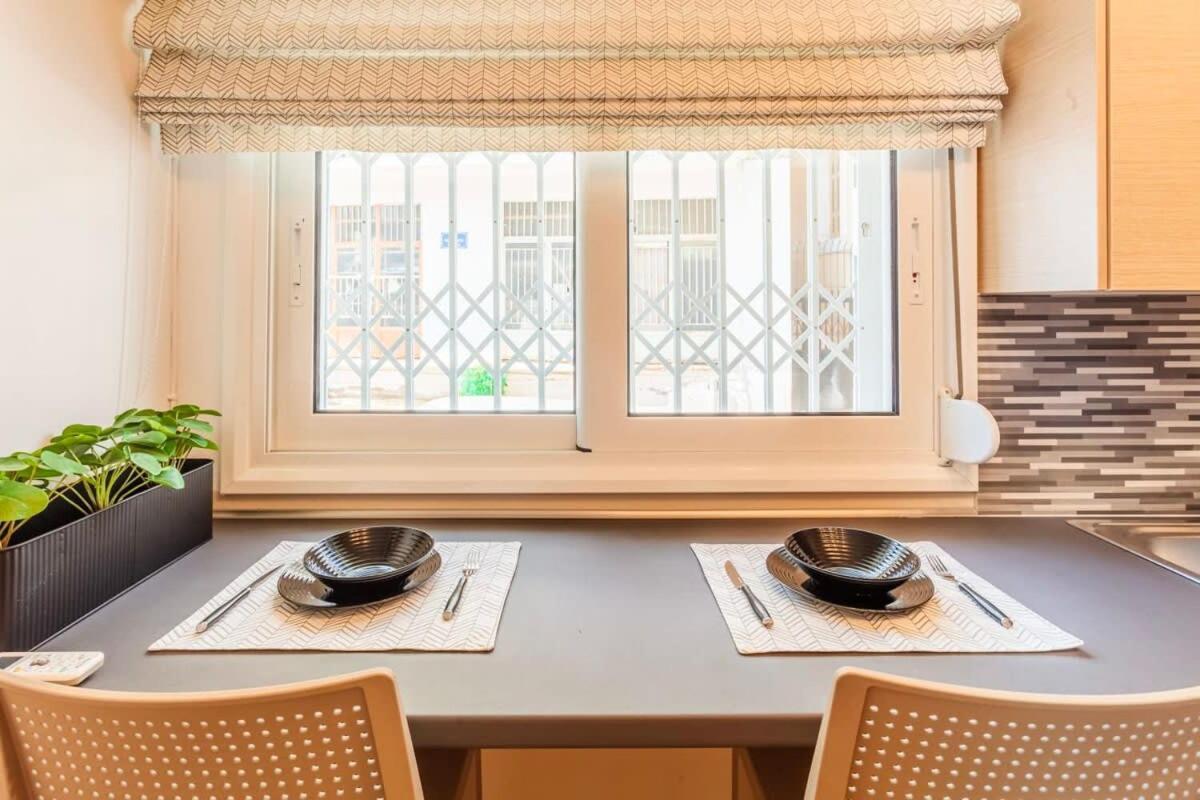 Kalamata Lime Studio - Cozy Gem With Private Parking Exteriör bild